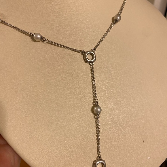 Tiffany & Co. Silver & Pearl Cushion Necklace - Picture 7 of 8